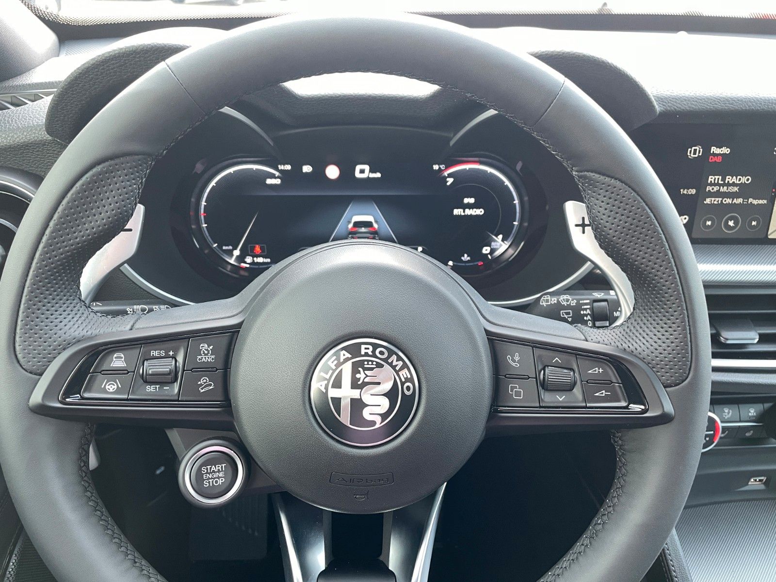 Alfa Romeo Stelvio - Bild 20