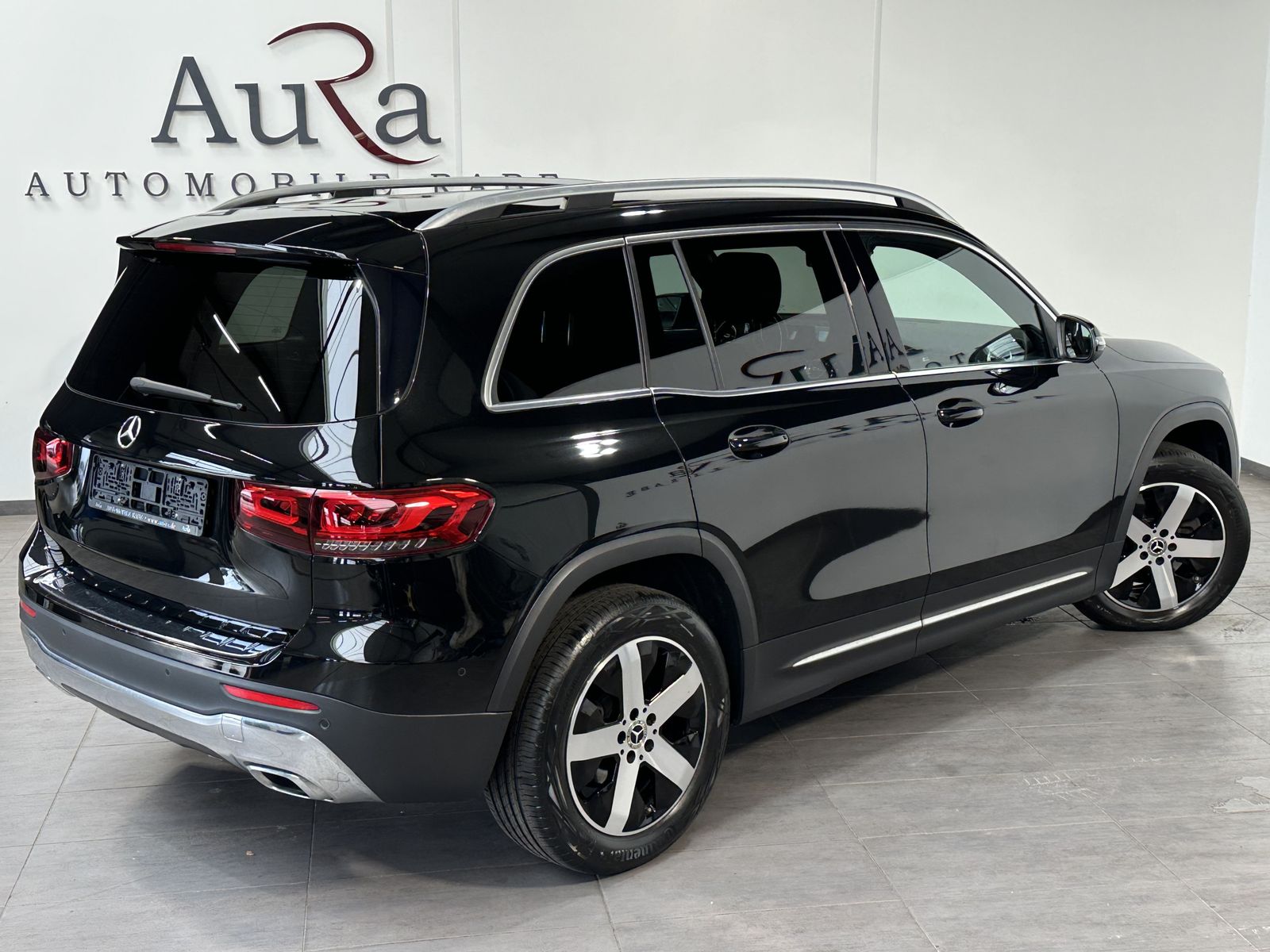 Fahrzeugabbildung Mercedes-Benz GLB 200d Progr. NAV+LED+AHK+WIDE+BURMESTER+360°