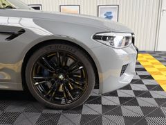 BMW M5/COMPETI/SITZ.BELÜF/BMW GAR/DRIVERS PACKAGE