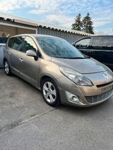 Renault Grand Scenic III 2.0 Automatik  TÜV - Renault Grand Scenic Kombi Gebrauchtwagen