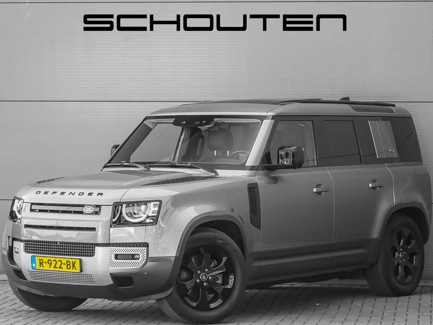 Land Rover Defender 110 2.0 D240 110 HSE 7-Pers Pano Trekha