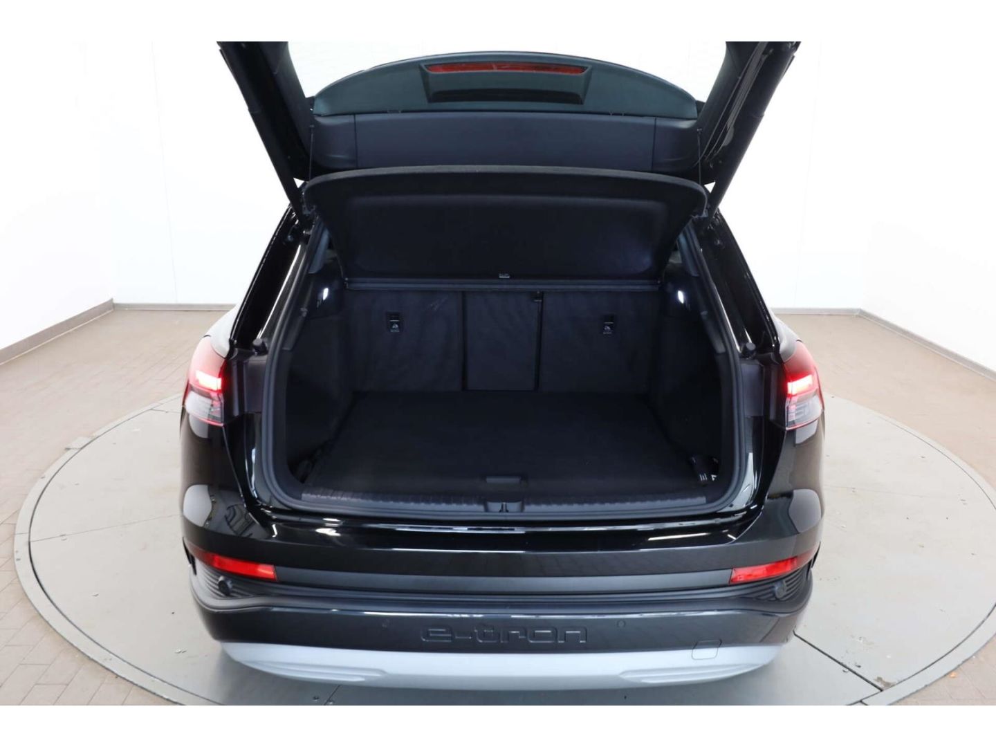 Audi Q4 e-tron - Bild 12