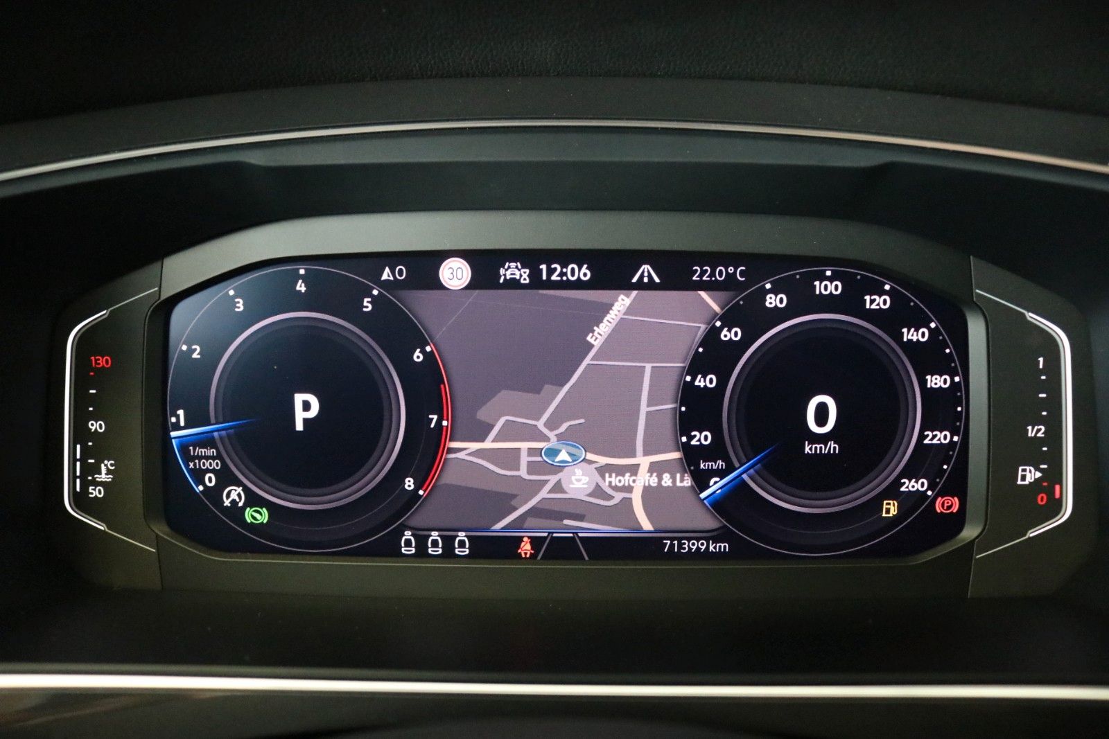 Volkswagen Tiguan Allspace R-Line AHK DCC 360° HUD Pano ACC foto 20