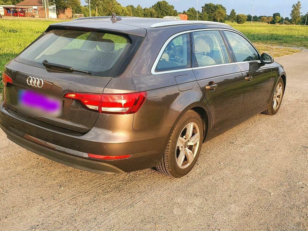 Image of Audi A4