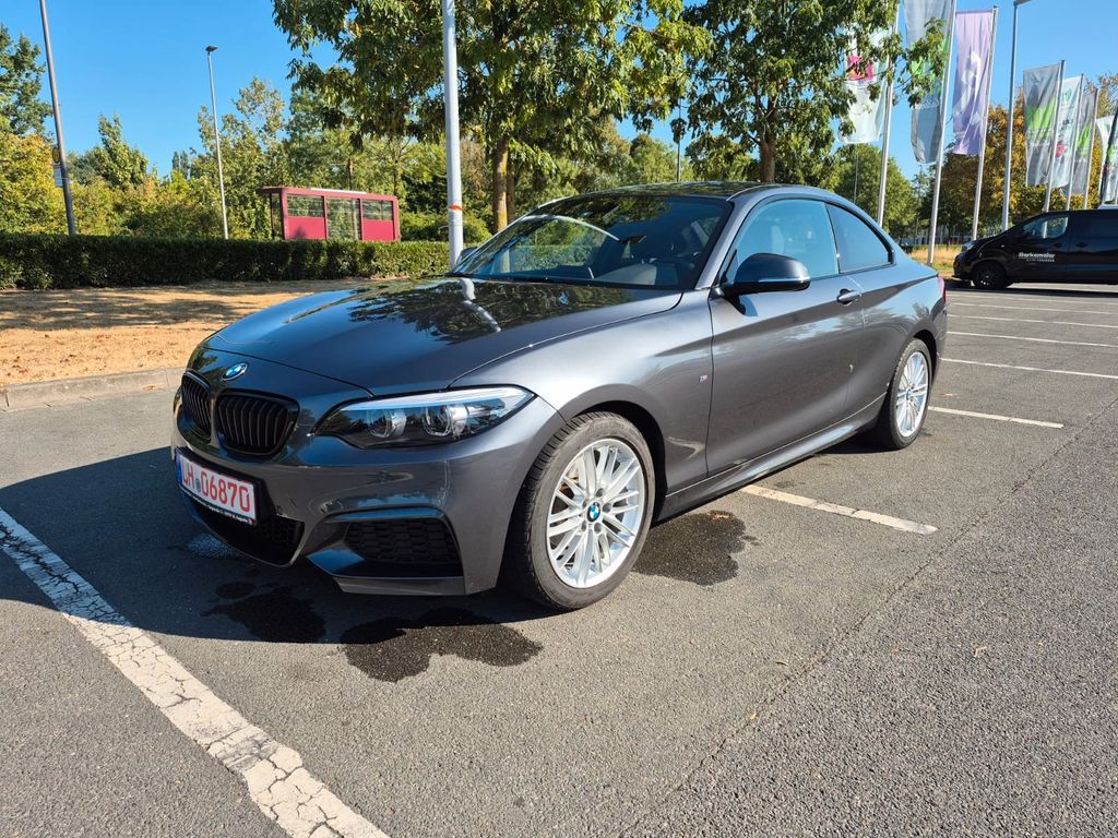 Image of BMW 218