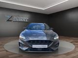 Ford Focus 1.5 EcoBoost ST-Line 182 PS B&O/AHK/NAVI - Ford Focus: ST Ps
