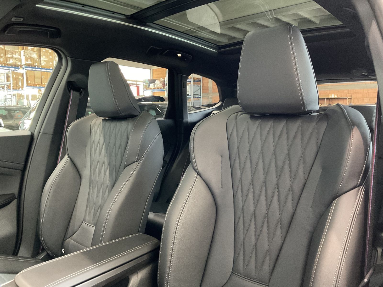 Fahrzeugabbildung BMW X1 xDrive30e M Sportpaket pro, Panorama-Glasdach