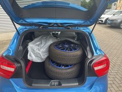 Fahrzeugabbildung Mercedes-Benz A 180 Urban XENON AHK SHZ PDC GRA