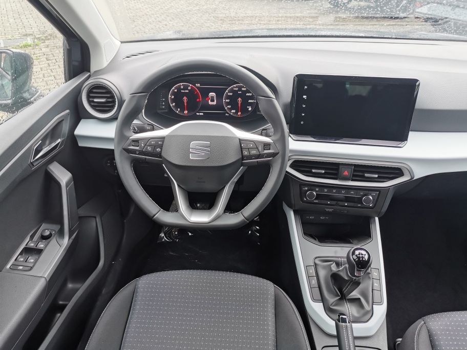 Fahrzeugabbildung SEAT Arona Style 1.0 TSI + SHZ + DAB + NAVI