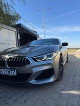 BMW M850i xDrive Coupé - V8  - BMW M850: Coupe