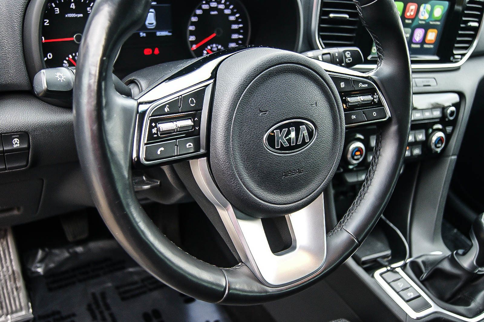 Fahrzeugabbildung Kia Sportage 1.6 GDI Dream Team 2WD NAVI KAMERA 4SHZ