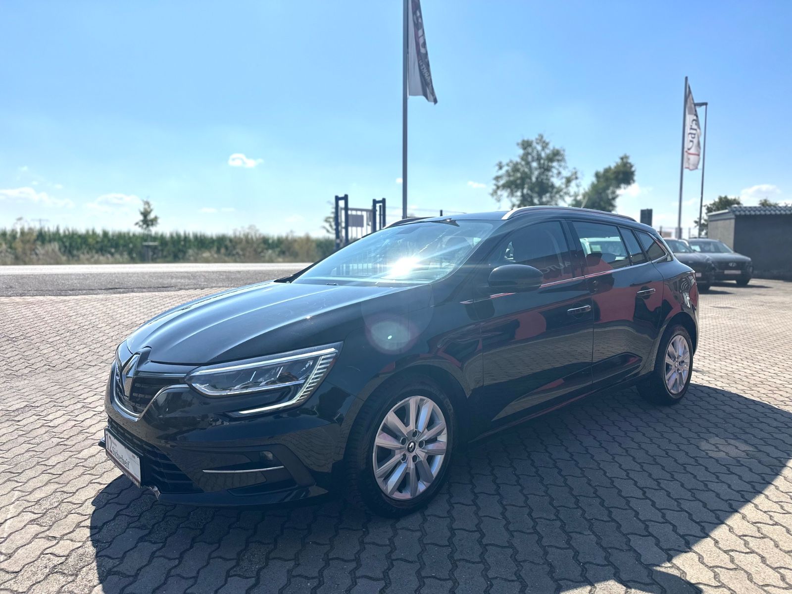 Renault Megane IV Grandtour Business Edition*HU/AU neu* imagem 3