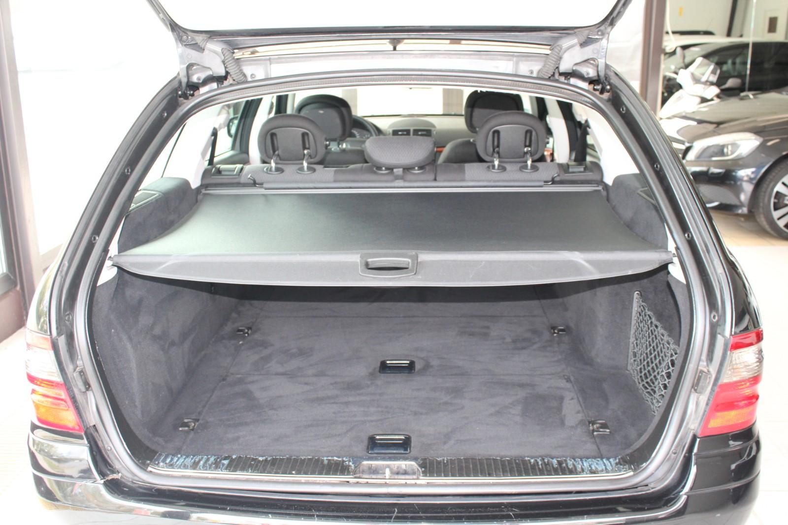 Mercedes-Benz E200 2007 — photo 19
