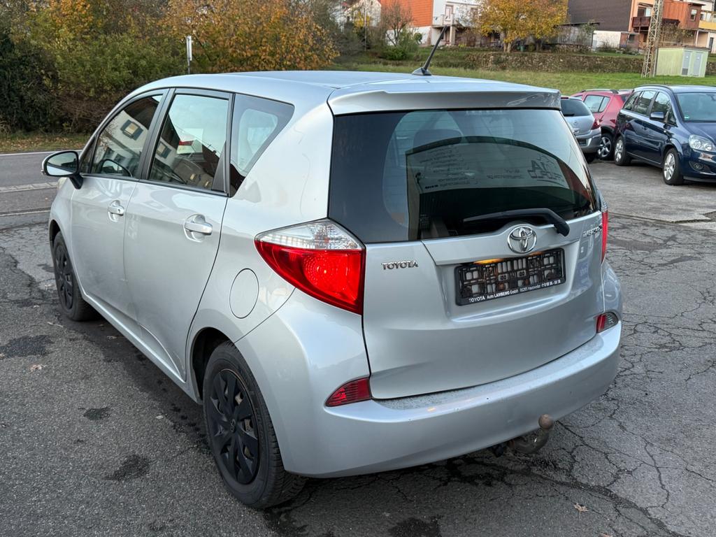Toyota Verso-S