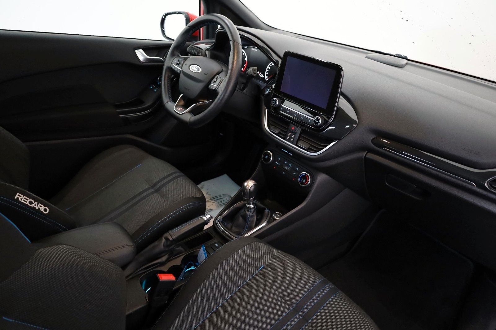 Fahrzeugabbildung Ford Fiesta ST Navi,LED,SH,PDC,Kamera,SR+WR