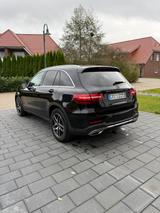 Mercedes-Benz GLC 220 d 4MATIC Autom. - - Mercedes-Benz GLC 220 von privat