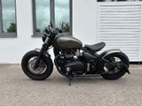 Triumph Bonneville Bobber Black - Top Zustand - 3.500km - Offers matching your search criteria