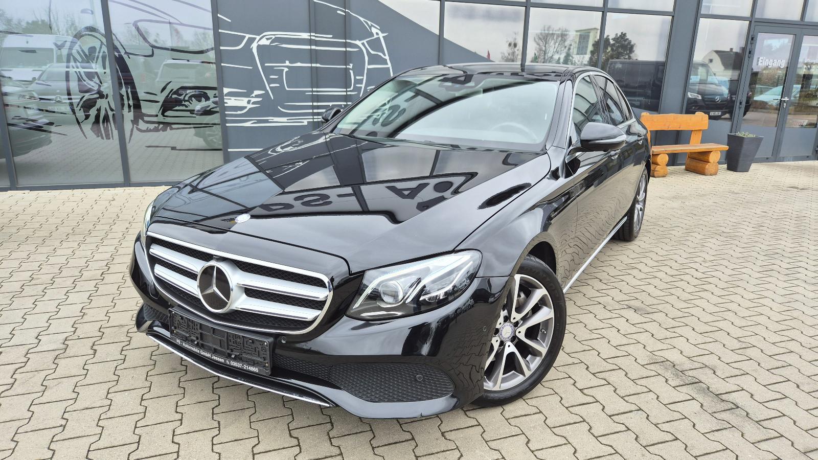 Mercedes-Benz Limousine E 220 d*LED*Navi*Leder*ACC*Head-Up