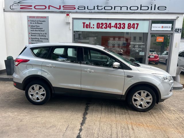 Fahrzeugabbildung Ford Kuga 1.6+el. Panorama-Dach+NaviZB+SHZ+1.Hand+PDC