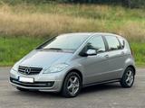 Mercedes-Benz A 160 AUTOMATIK 58tkm SITZHEIZUNG TÜV - gebrauchte Mercedes-Benz A 160 aus dem Jahr 2009