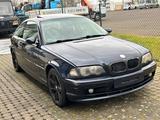 BMW 323Ci E46 - BMW 323 aus 2000: Coupe, 323ci