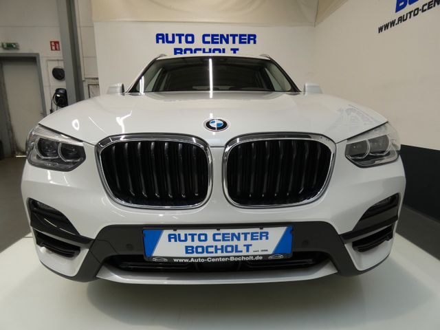 BMW X3 xDrive 30 d Advantage*Live Cockpit*Leder*AHK