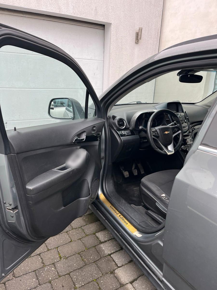 Chevrolet Orlando 2011 — photo 11