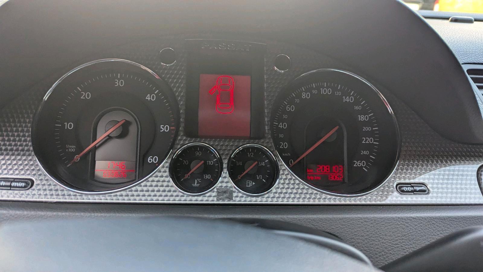 Volkswagen Passat 2008 — engine 170 HP (125kW)