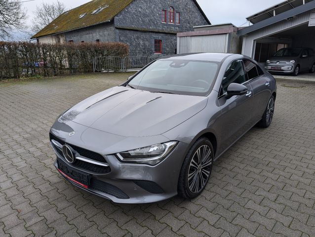 Mercedes-Benz CLA 250 Coupe Progressive