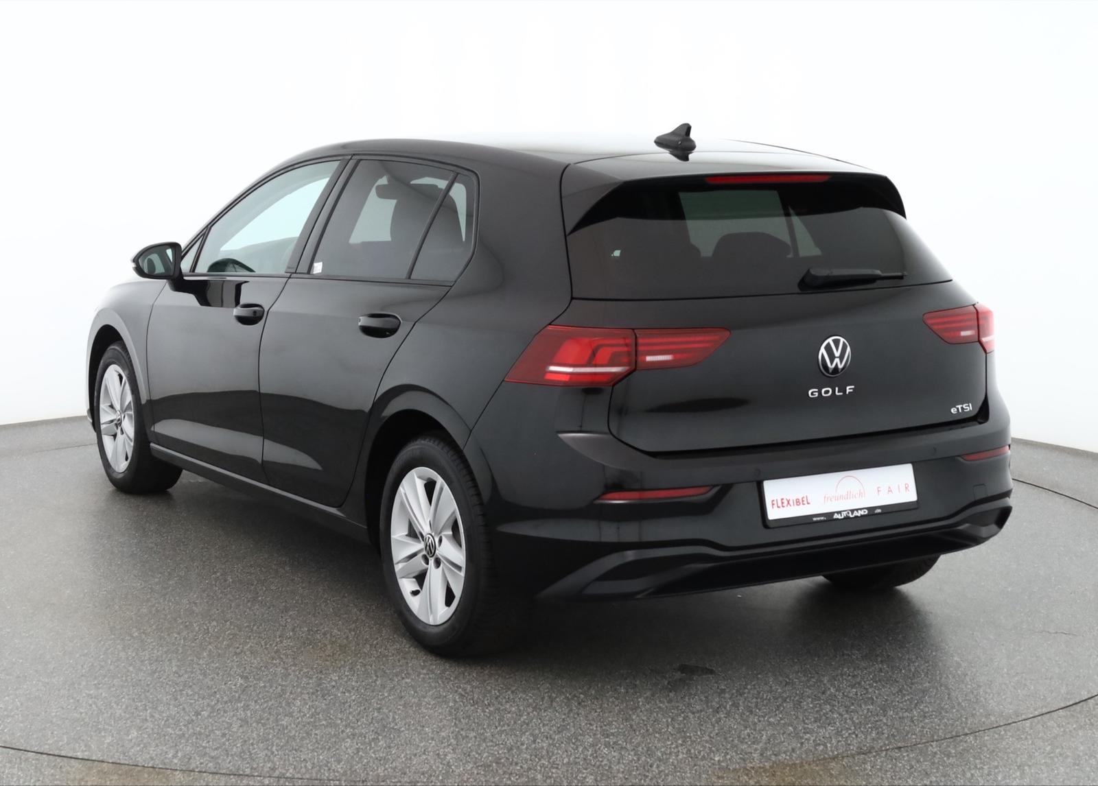 Volkswagen Golf VIII 1.5 eTSI DSG Life LED Virtual Cockpit, миниатюра 3
