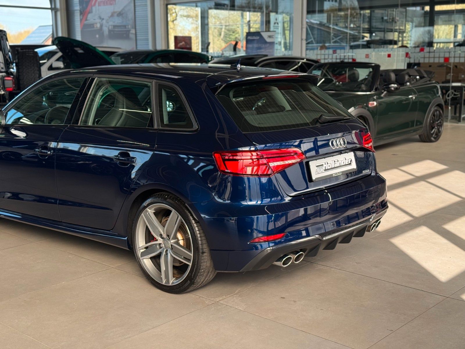 Fahrzeugabbildung Audi S3 Sportback quattro KEINOPF+ACC+MATRIX+MAGNETIC