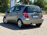 Mercedes-Benz Mercedes A150 Klima Navi TÜV 07/27 - : Van, Mercedes