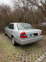 Mercedes-Benz Mercedes Benz C180 Elegance Automatik Rentnerfah - gebrauchte Mercedes-Benz C 180 aus dem Jahr 1996
