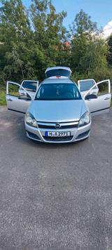 Opel Astra H Caravan - Opel Astra aus 2005 mit Diesel-Antrieb