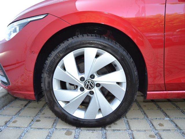 Golf VIII 1.5 eTSI 150 PS DSG Active AHK/STAND-H