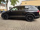 Volkswagen Tiguan Allspace 2.0 TDI SCR 176kW DSG 4MOTION - VW Tiguan Allspace in Nürnberg