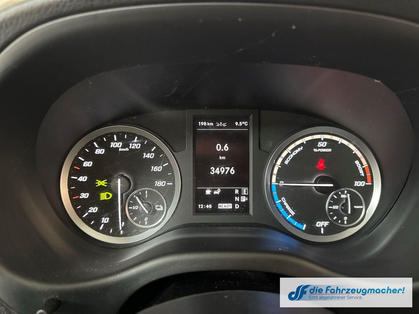 Fahrzeugabbildung Mercedes-Benz Vito Kasten e111 lang DAB SHZ Rückfahrkam. Notbr