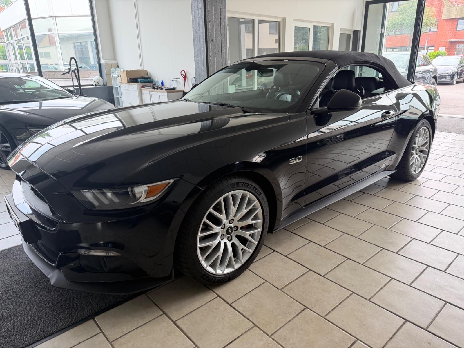 Ford Mustang GT Convertible