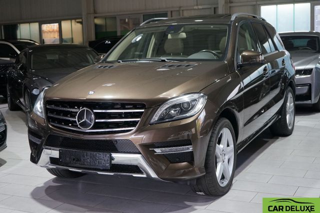 Mercedes-Benz ML350CDI BT AMG*GLASDACH*DISTRONIC*STANDHZG*AHK*