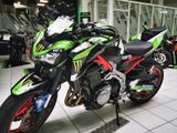 Kawasaki Z900 Naked Bike Sonderedition mit Sponsoren - Offers matching your search criteria