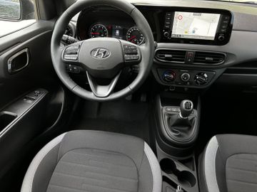Fahrzeugabbildung Hyundai i10 1.0 Connect & Go NAVI KAMERA SHZ