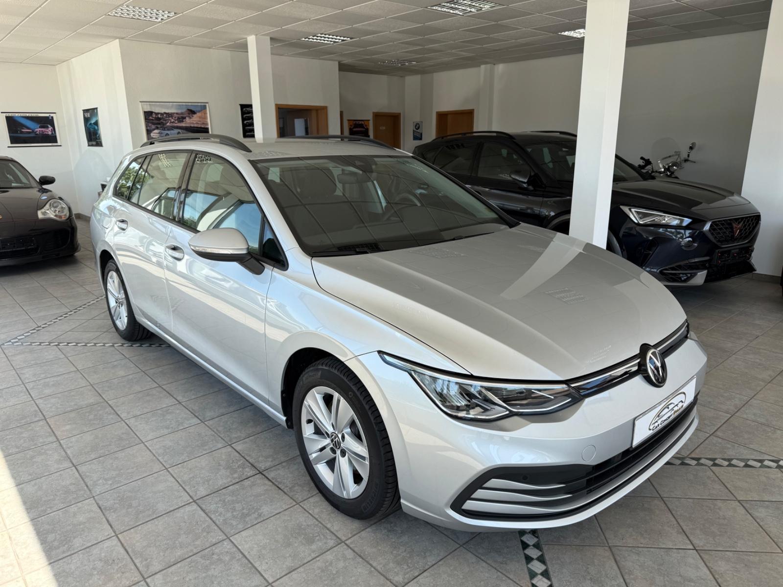 Volkswagen Golf VIII Variant Life AHK LED ACC MWST TOP