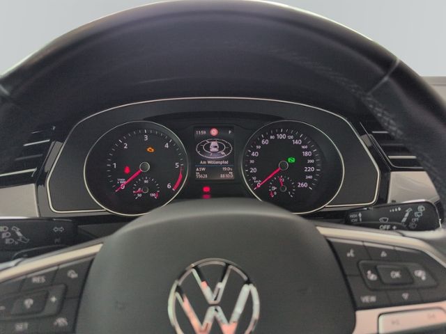 Passat Variant 2.0 TDI DSG BUSINESS RFK+LED+NAVI