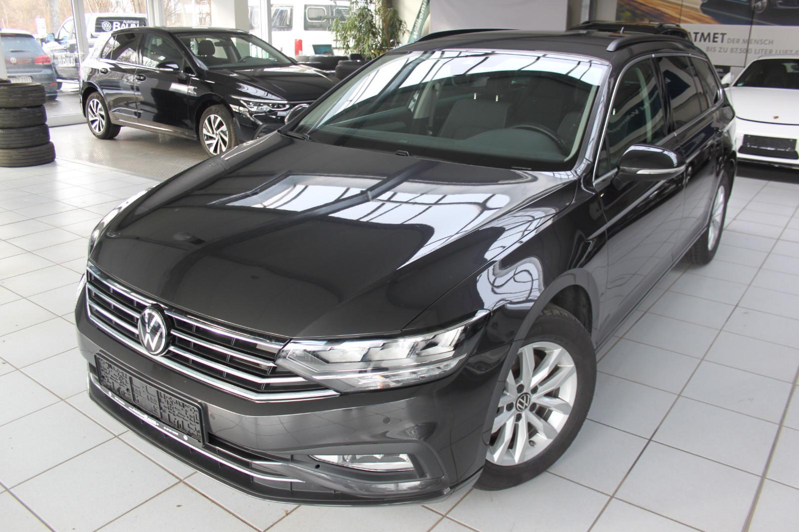 Volkswagen Passat Variant/DSG/ACC/AHK/STZHZ/NAVI/ALU/LED/AP