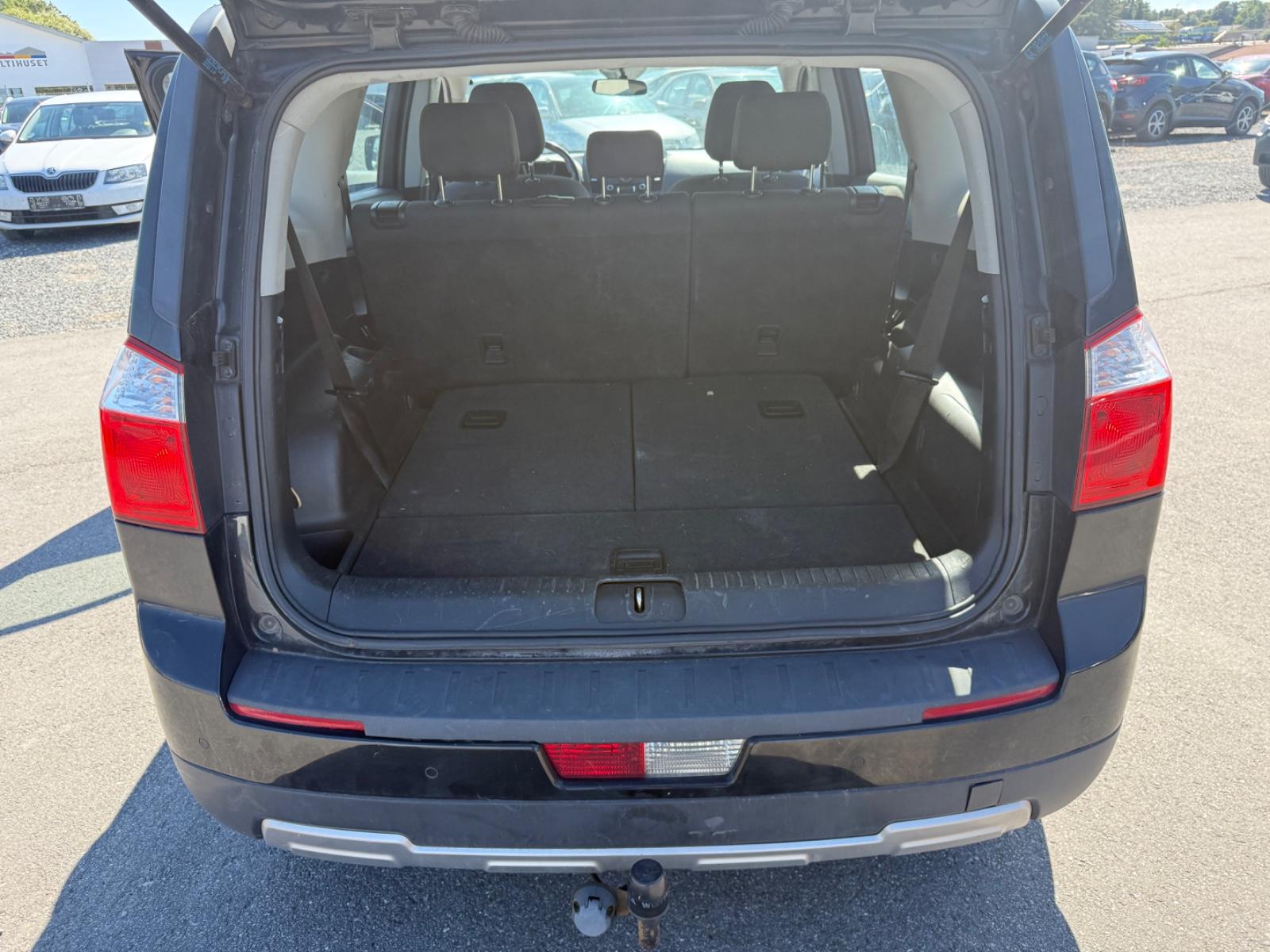 Chevrolet Orlando 2013 — photo 10