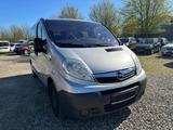 Opel Vivaro Kombi L1H1 2,7t HU/AU Neu - Opel Vivaro: Silber