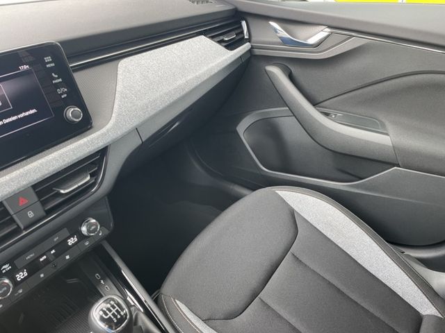 Skoda Kamiq 1.0 TSI Drive 2XPDC*CAM*LHZ*MATRIX*SHZ*