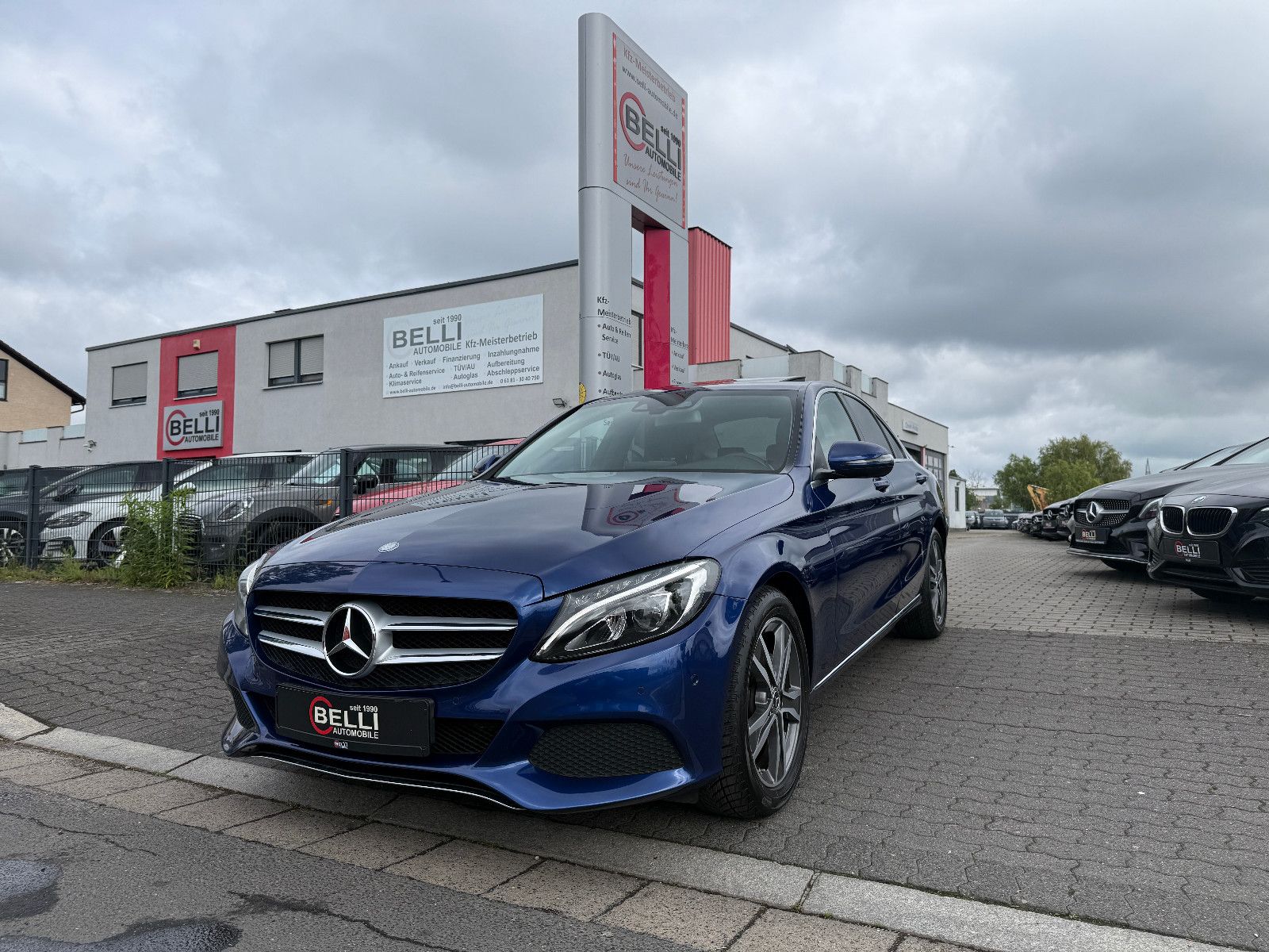 MERCEDES-BENZ C 180 CGI Avantgarde HUD FINANZIERUNG