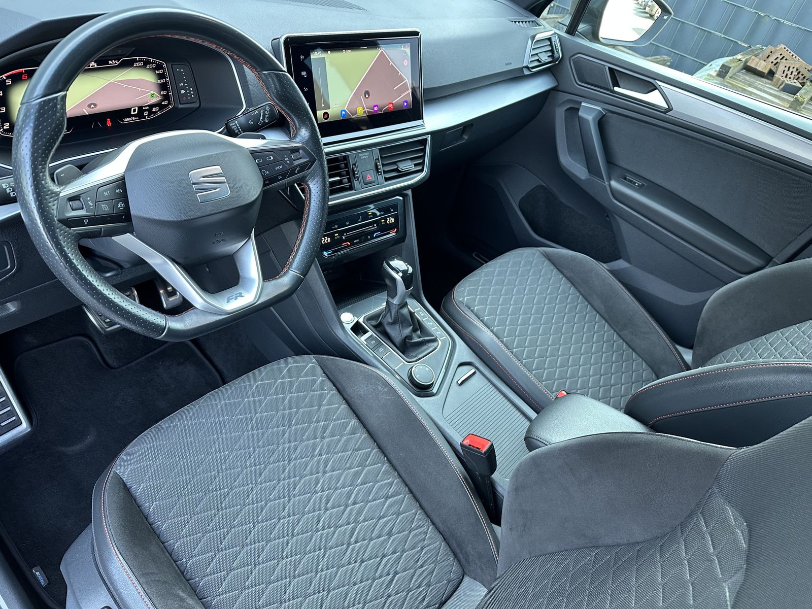 Fahrzeugabbildung SEAT Tarraco 2.0 TDI DSG FRNAV+LED+KAM+AHK+ACC+VCOCK