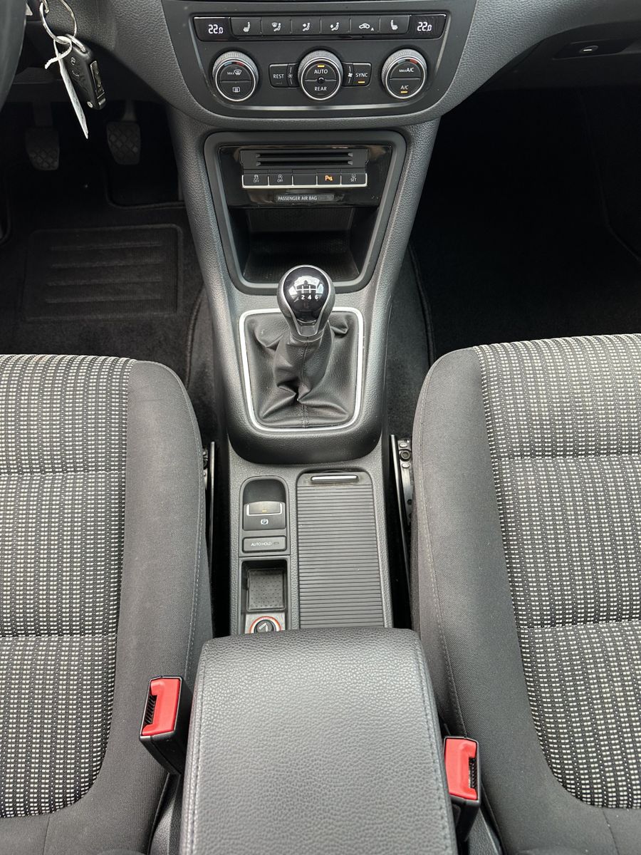 Fahrzeugabbildung SEAT Alhambra 2.0 TDI 4D Style NAV+XEN+AHK+ACC+PANO